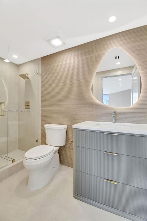 En Venta: $1,075,000 (2 camas, 2 baños, 1610 Pies cuadrados)