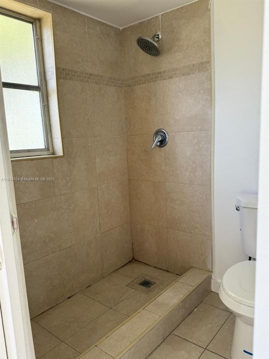 На продажу: $1,414,260 (0 спален, 0 ванн, 0 Квадратных фут)