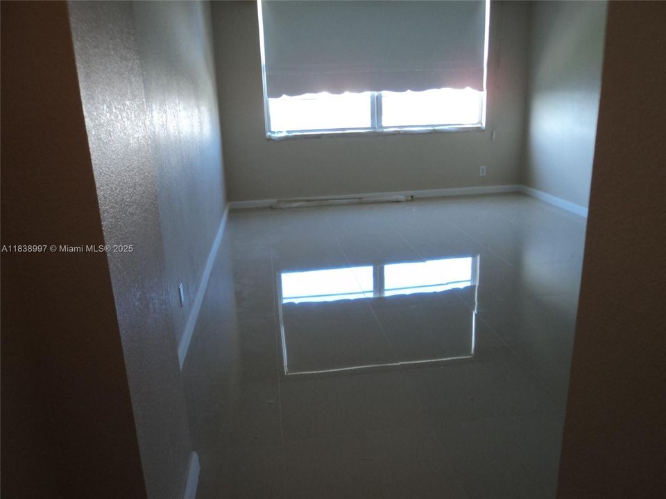Large Master Bedroom 18 x 12 Feet & Porcelein Tiles-around 1 Year Old