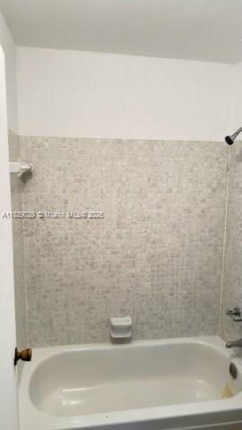 Active With Contract: $160,000 (2 beds, 2 baths, 1008 Square Feet)