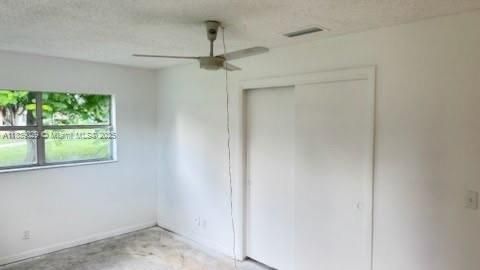 Active With Contract: $160,000 (2 beds, 2 baths, 1008 Square Feet)