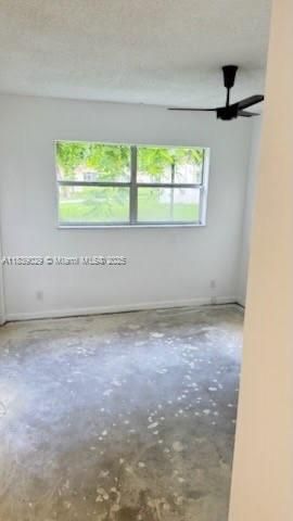 Active With Contract: $160,000 (2 beds, 2 baths, 1008 Square Feet)