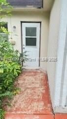 Active With Contract: $160,000 (2 beds, 2 baths, 1008 Square Feet)