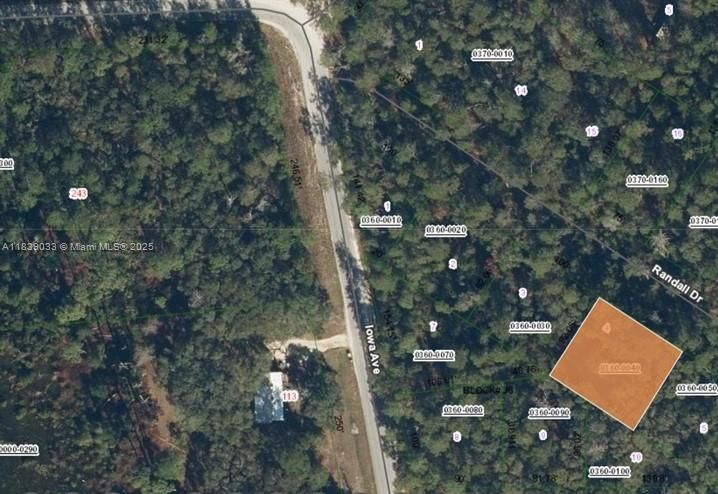 待售: $8,000 (0.23 acres)