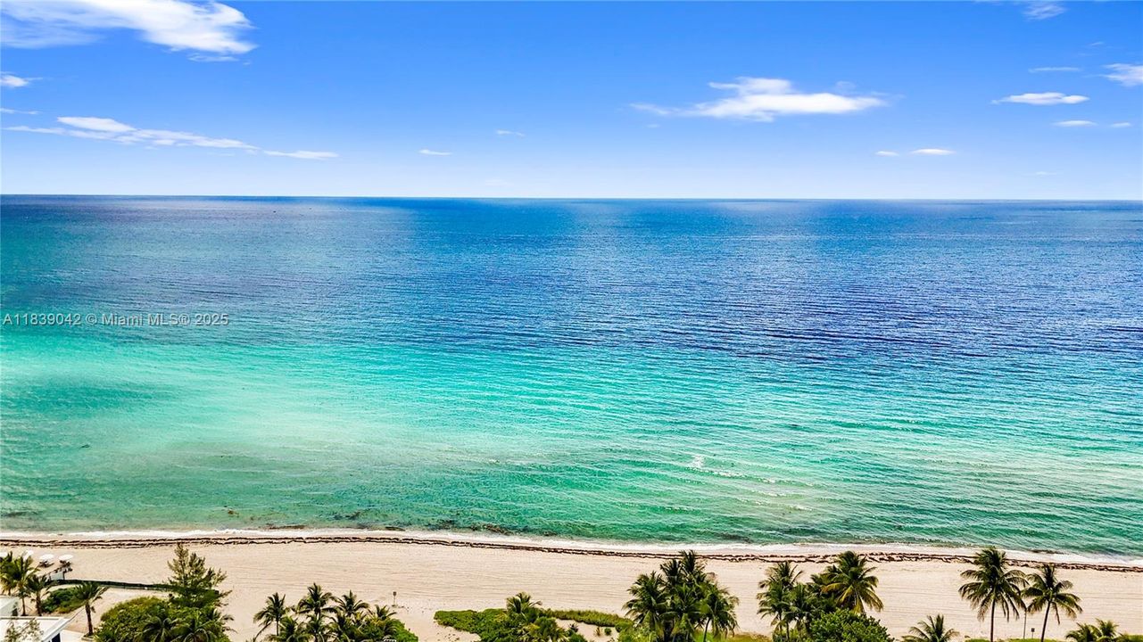 For Sale: $239,000 (1 beds, 1 baths, 850 Square Feet)