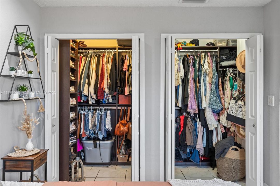 Vendido Recientemente: $899,000 (3 camas, 2 baños, 1746 Pies cuadrados)