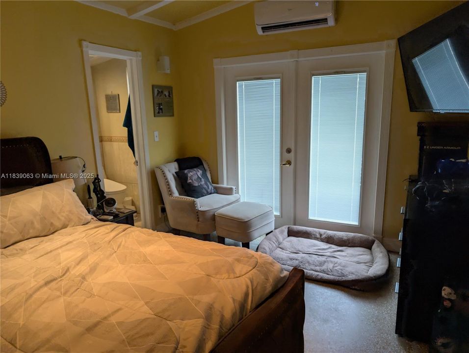 En Venta: $799,000 (2 camas, 2 baños, 1424 Pies cuadrados)