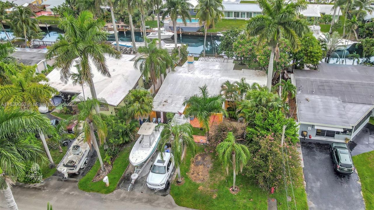 En Venta: $799,000 (2 camas, 2 baños, 1424 Pies cuadrados)