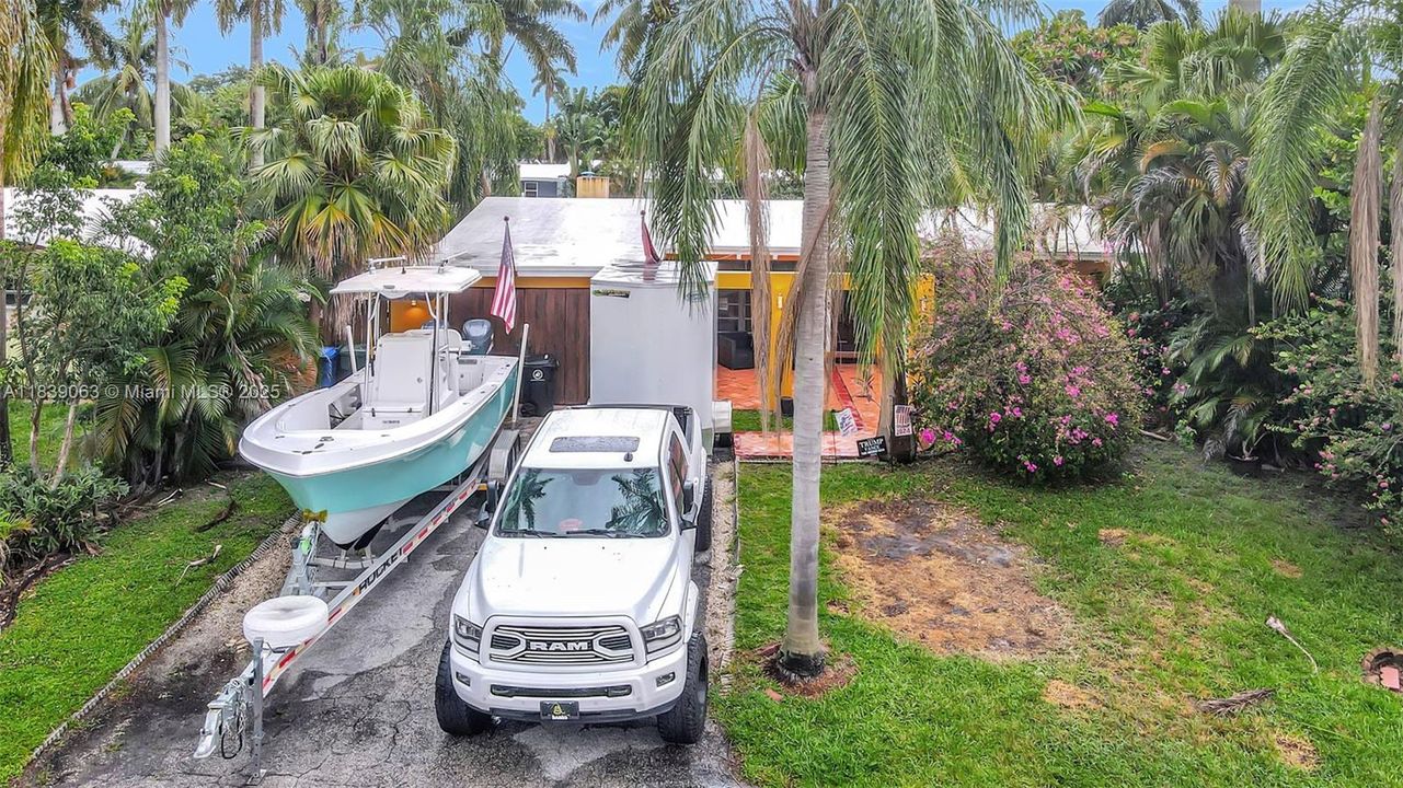 En Venta: $799,000 (2 camas, 2 baños, 1424 Pies cuadrados)