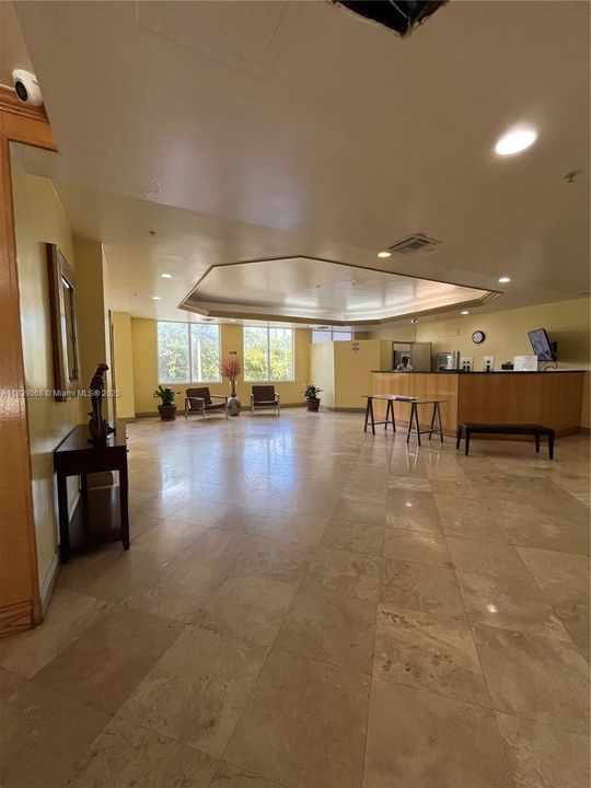 Vendido Recientemente: $409,000 (2 camas, 2 baños, 917 Pies cuadrados)