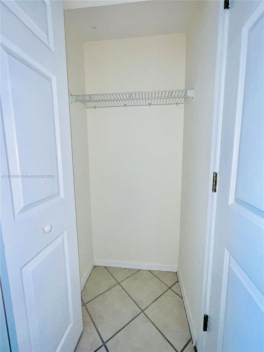 Vendido Recientemente: $409,000 (2 camas, 2 baños, 917 Pies cuadrados)