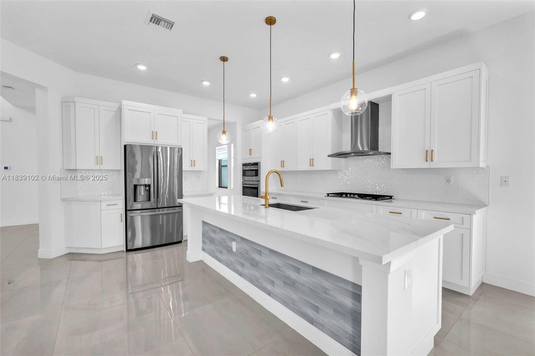 Недавно арендовано: $7,200 (5 спален, 4 ванн, 3640 Квадратных фут)