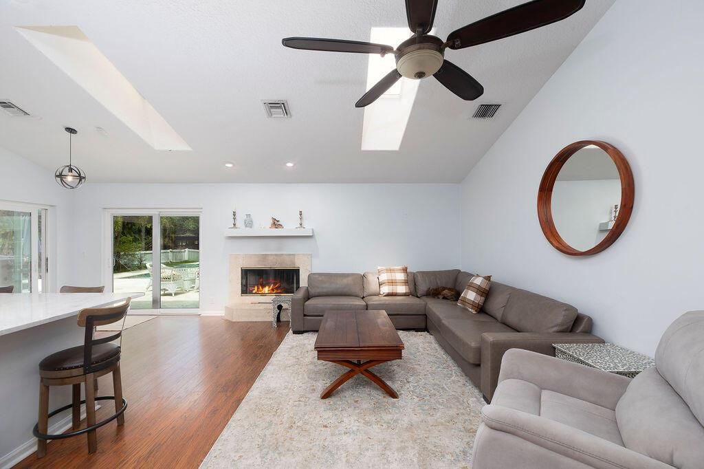 Kitchen/Family Room