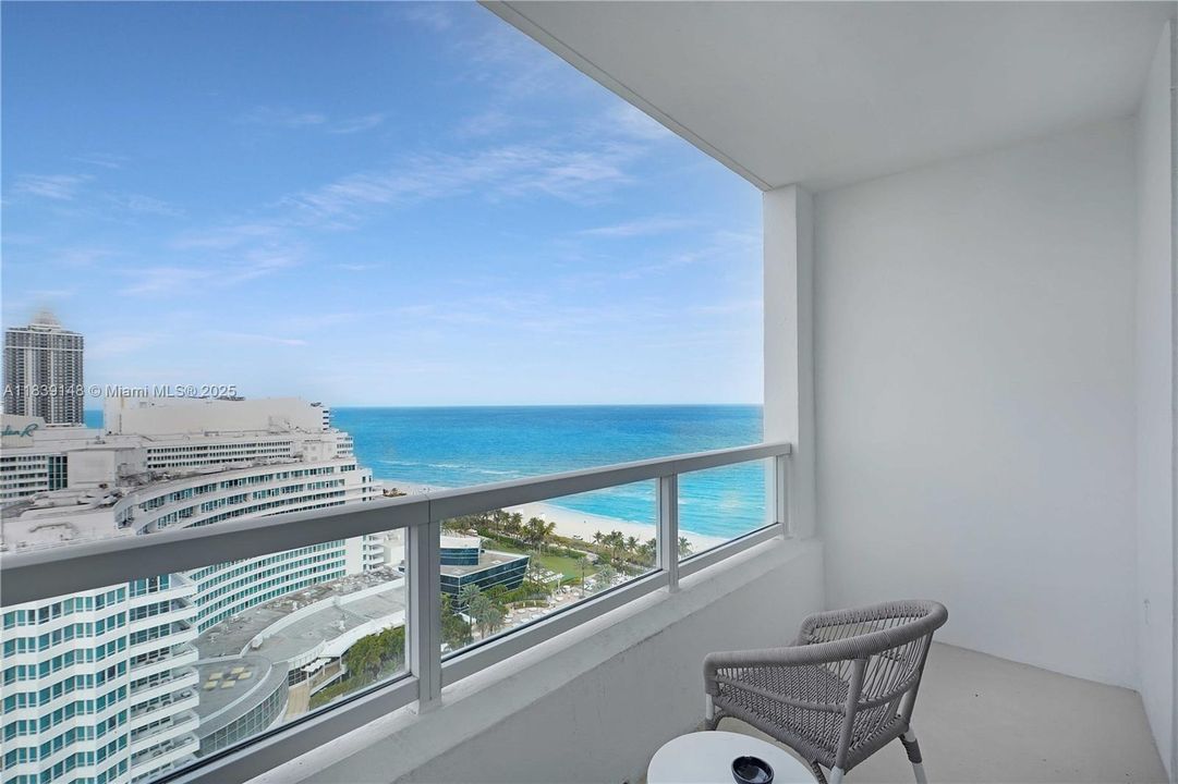 Vendido Recientemente: $1,450,000 (1 camas, 2 baños, 1002 Pies cuadrados)