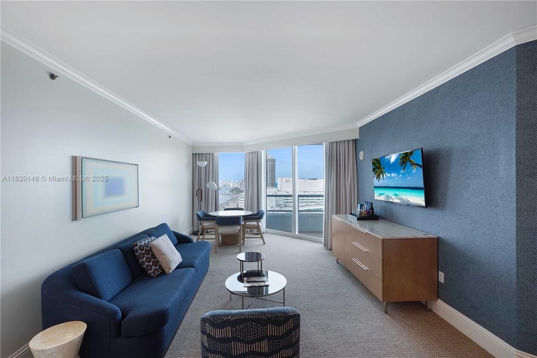 Vendido Recientemente: $1,450,000 (1 camas, 2 baños, 1002 Pies cuadrados)