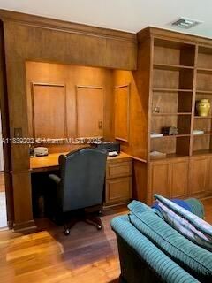 For Sale: $2,200,000 (5 beds, 3 baths, 3734 Square Feet)