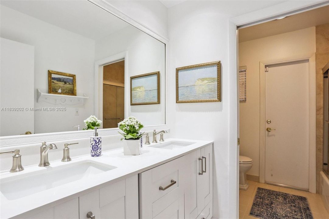 For Sale: $2,200,000 (5 beds, 3 baths, 3734 Square Feet)