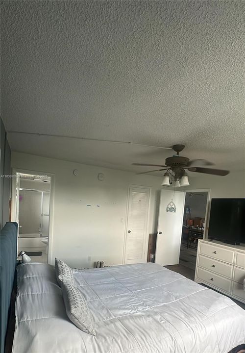 En Venta: $179,900 (2 camas, 2 baños, 960 Pies cuadrados)