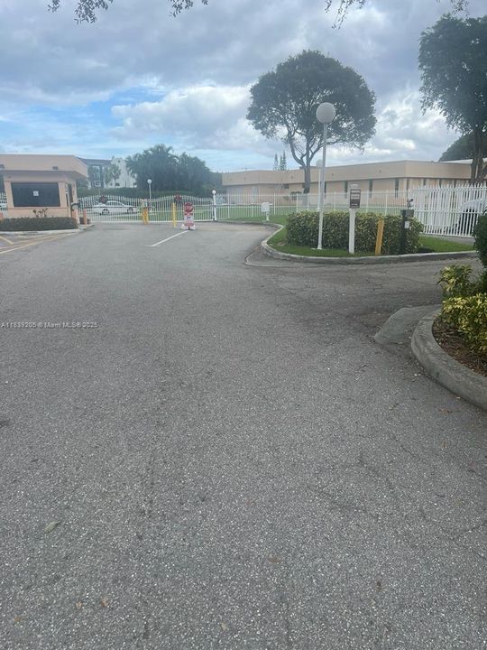 En Venta: $179,900 (2 camas, 2 baños, 960 Pies cuadrados)