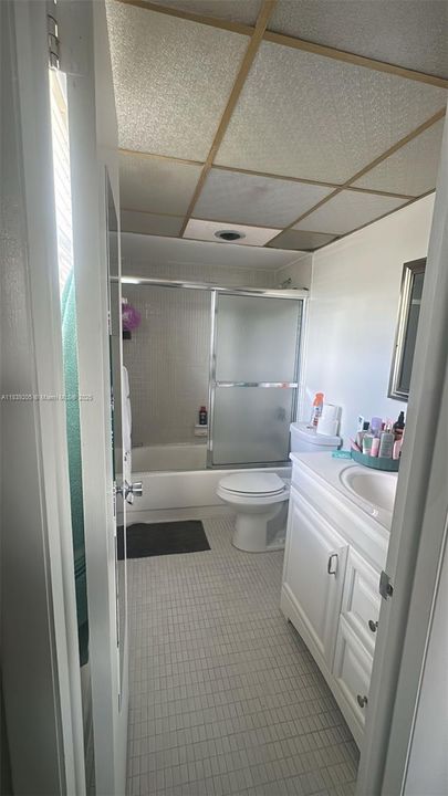 En Venta: $179,900 (2 camas, 2 baños, 960 Pies cuadrados)