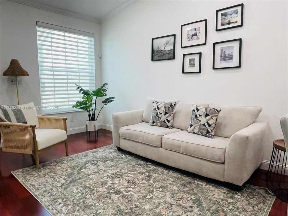 Activo con contrato: $490,000 (3 camas, 2 baños, 1178 Pies cuadrados)