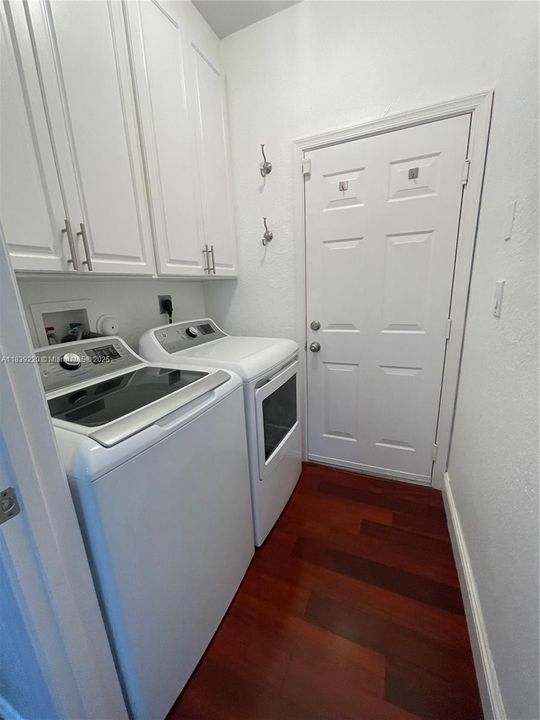 Activo con contrato: $490,000 (3 camas, 2 baños, 1178 Pies cuadrados)