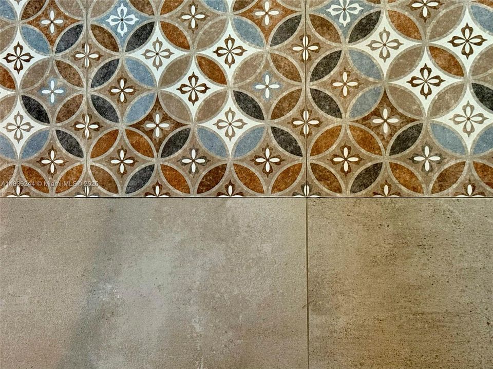 For Sale: $898,000 (2 beds, 2 baths, 1482 Square Feet)