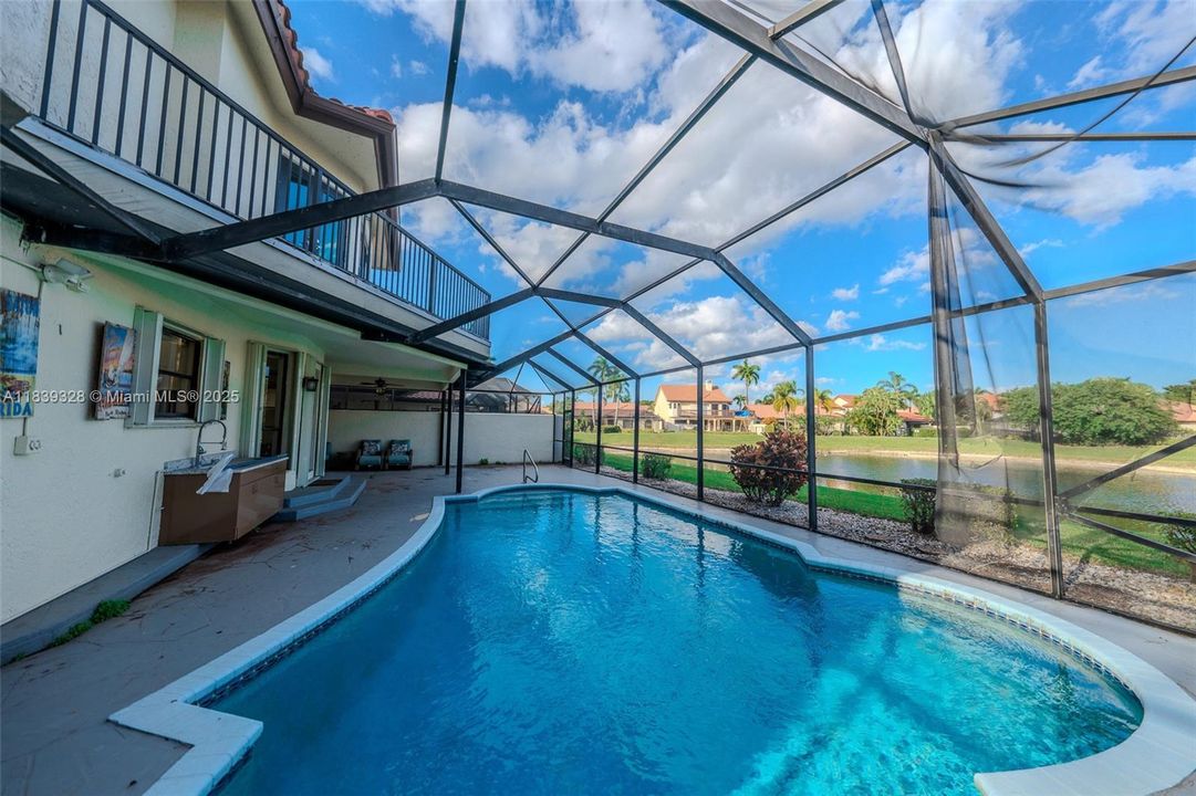 Недавно арендовано: $9,500 (5 спален, 4 ванн, 3791 Квадратных фут)