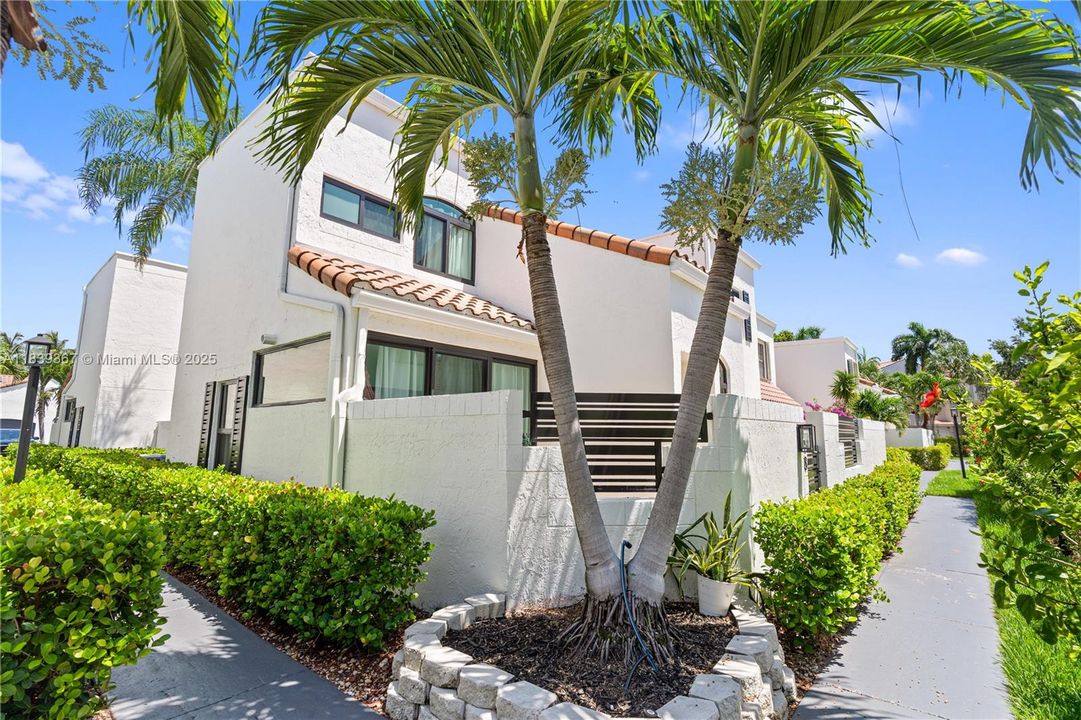 待售: $525,000 (3 贝兹, 2 浴室, 1299 平方英尺)