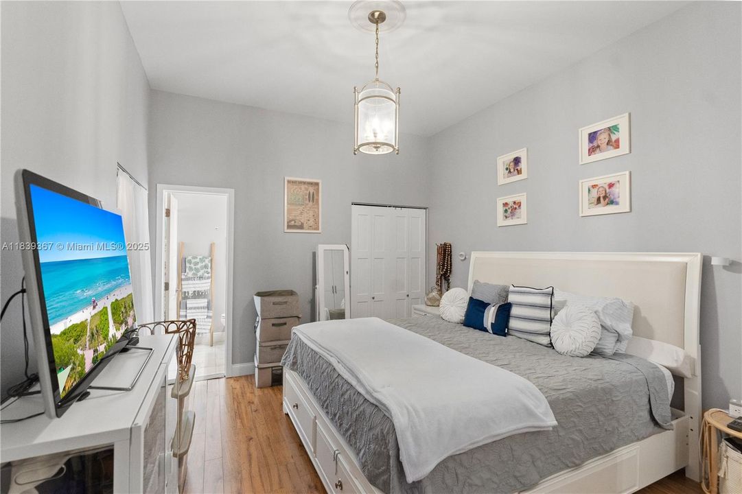 待售: $525,000 (3 贝兹, 2 浴室, 1299 平方英尺)