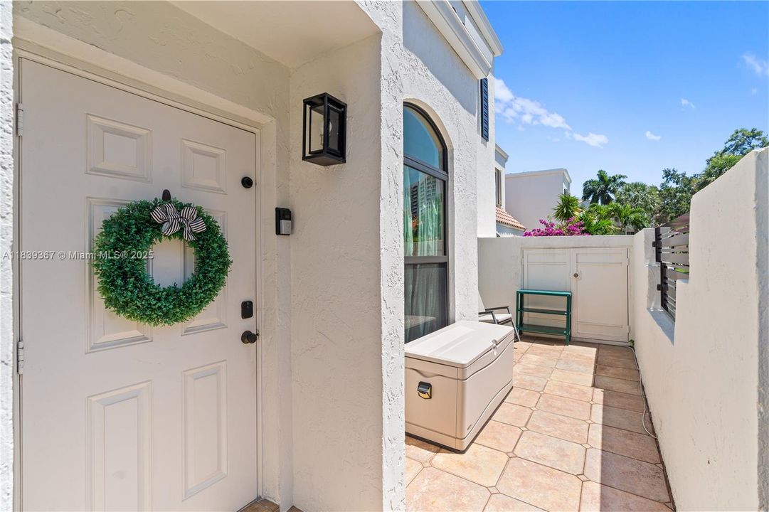 待售: $525,000 (3 贝兹, 2 浴室, 1299 平方英尺)