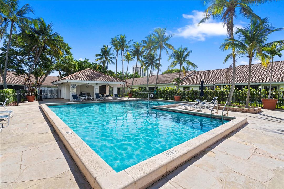 待售: $525,000 (3 贝兹, 2 浴室, 1299 平方英尺)