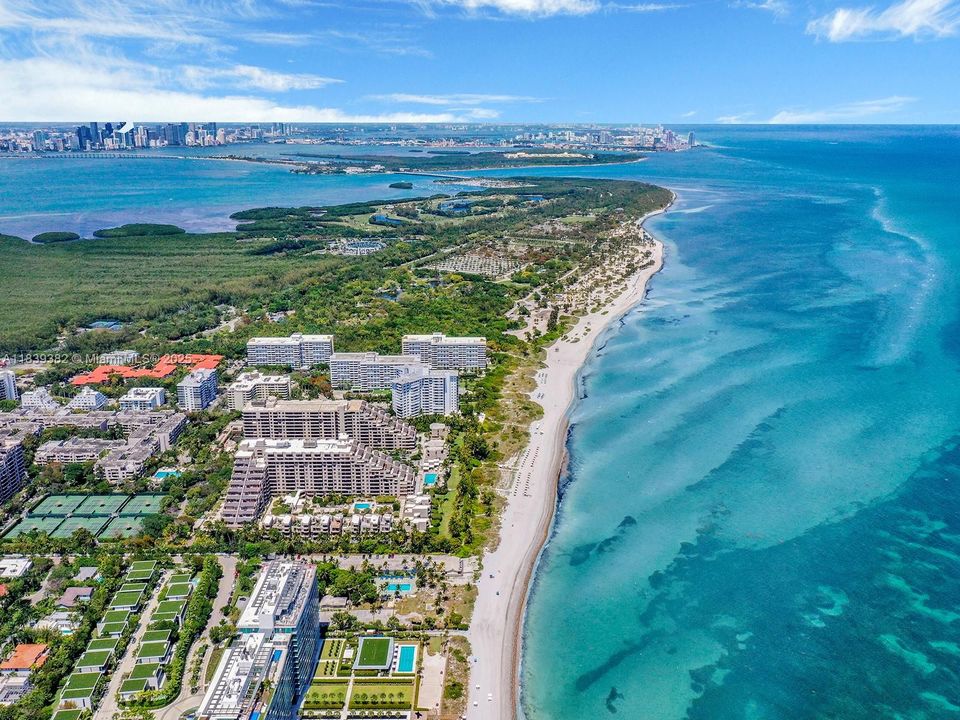 最近售出: $889,000 (1 贝兹, 2 浴室, 1059 平方英尺)