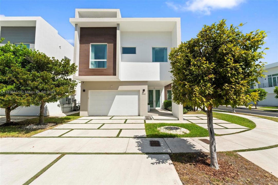 На продажу: $2,450,000 (5 спален, 4 ванн, 3537 Квадратных фут)