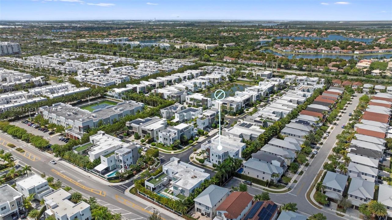 На продажу: $2,450,000 (5 спален, 4 ванн, 3537 Квадратных фут)