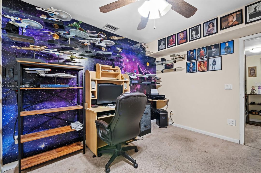 For Sale: $269,000 (3 beds, 2 baths, 1195 Square Feet)