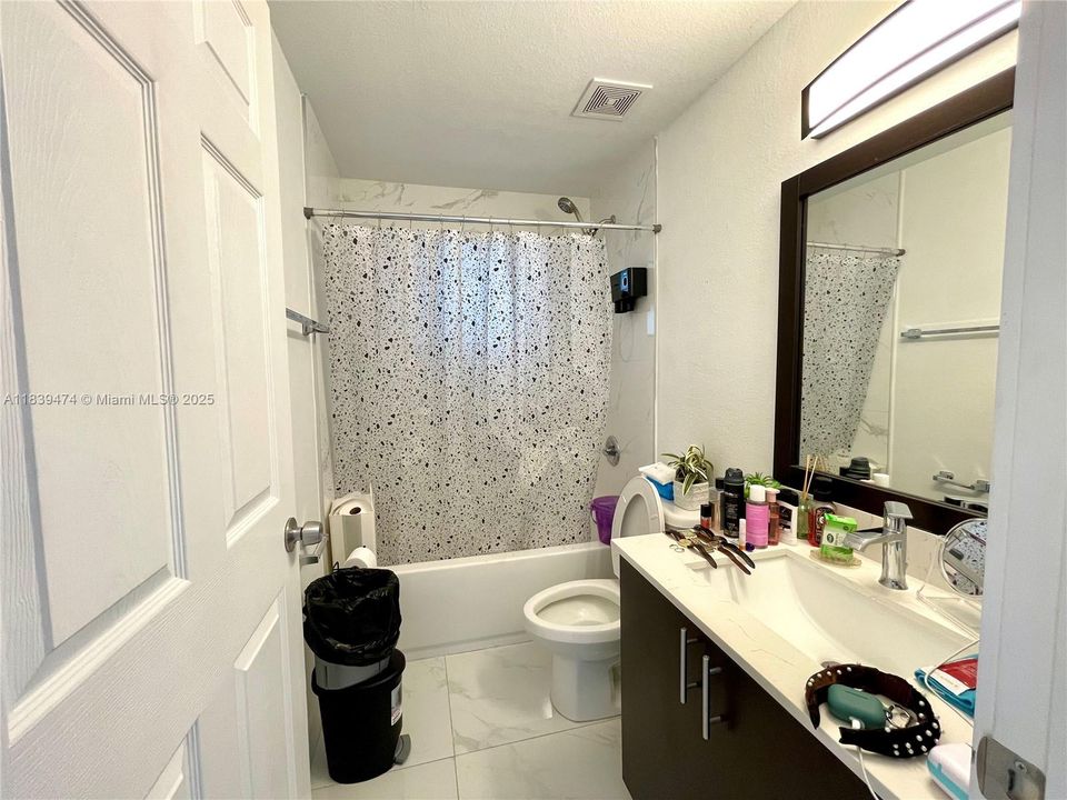 For Sale: $616,000 (4 beds, 3 baths, 1377 Square Feet)