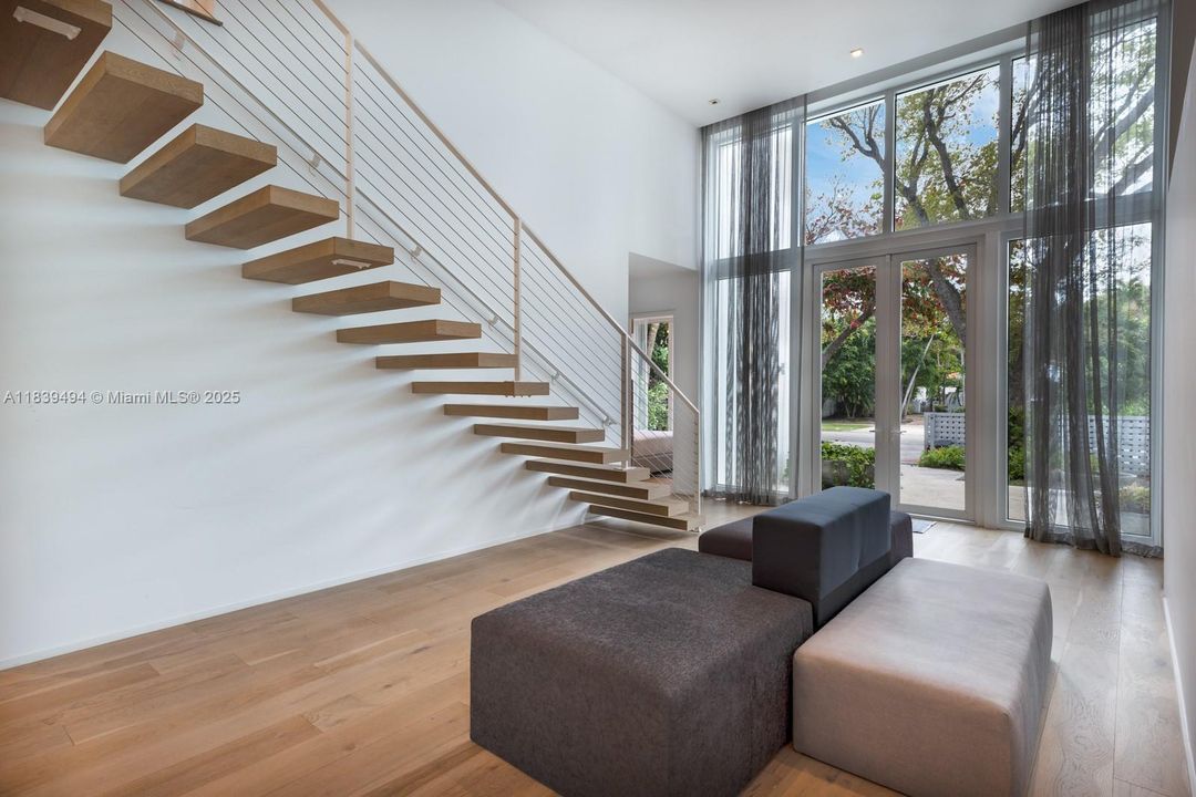 En Venta: $4,290,000 (4 camas, 4 baños, 3053 Pies cuadrados)