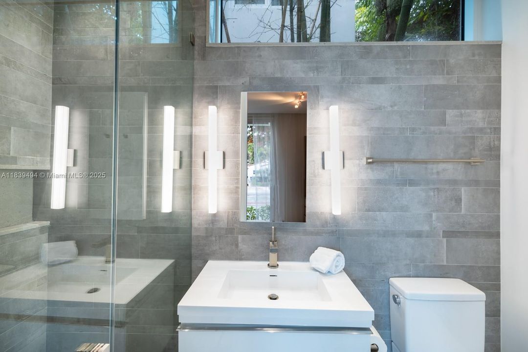 En Venta: $4,290,000 (4 camas, 4 baños, 3053 Pies cuadrados)