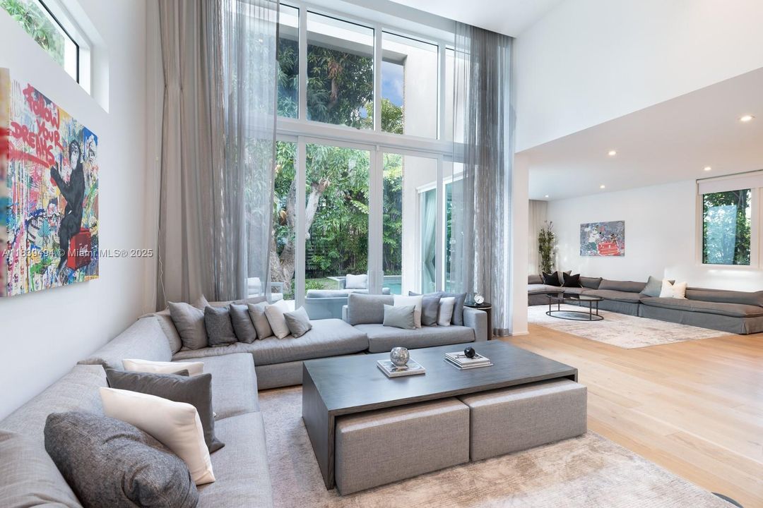 En Venta: $4,290,000 (4 camas, 4 baños, 3053 Pies cuadrados)
