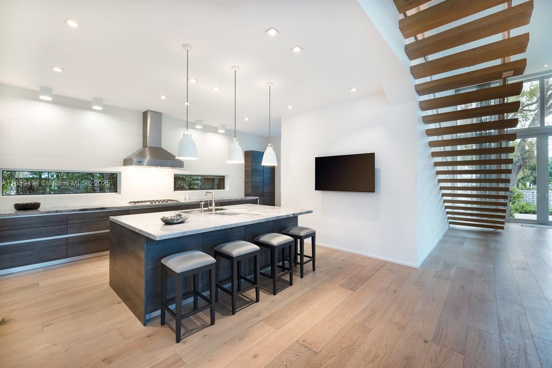 En Venta: $4,290,000 (4 camas, 4 baños, 3053 Pies cuadrados)