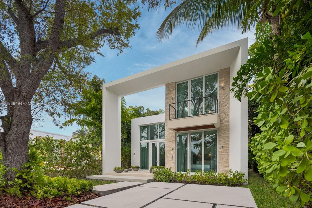 En Venta: $4,290,000 (4 camas, 4 baños, 3053 Pies cuadrados)