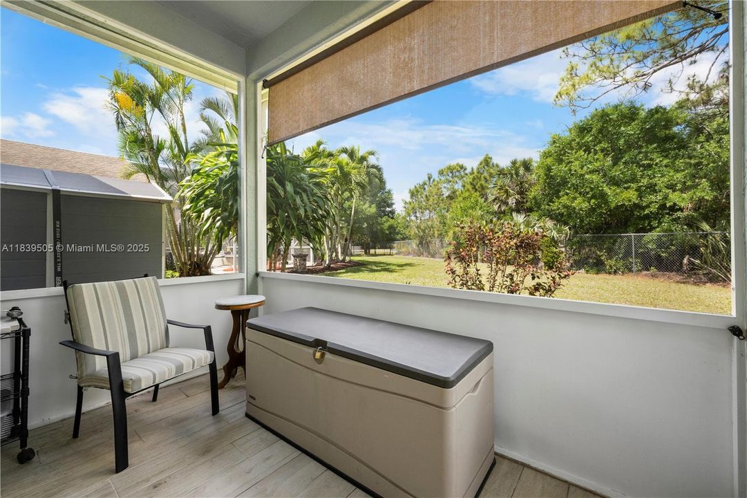 Recently Rented: $2,600 (3 beds, 2 baths, 1250 Square Feet)