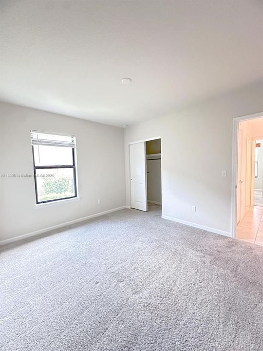 Recientemente alquilado: $2,600 (3 camas, 2 baños, 1663 Pies cuadrados)