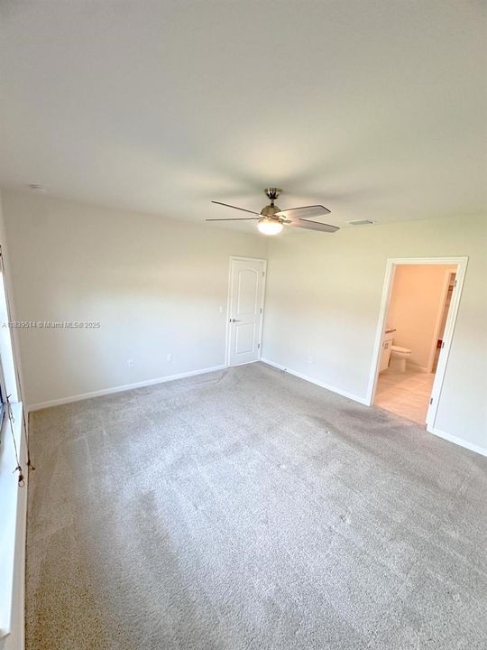 Recientemente alquilado: $2,600 (3 camas, 2 baños, 1663 Pies cuadrados)