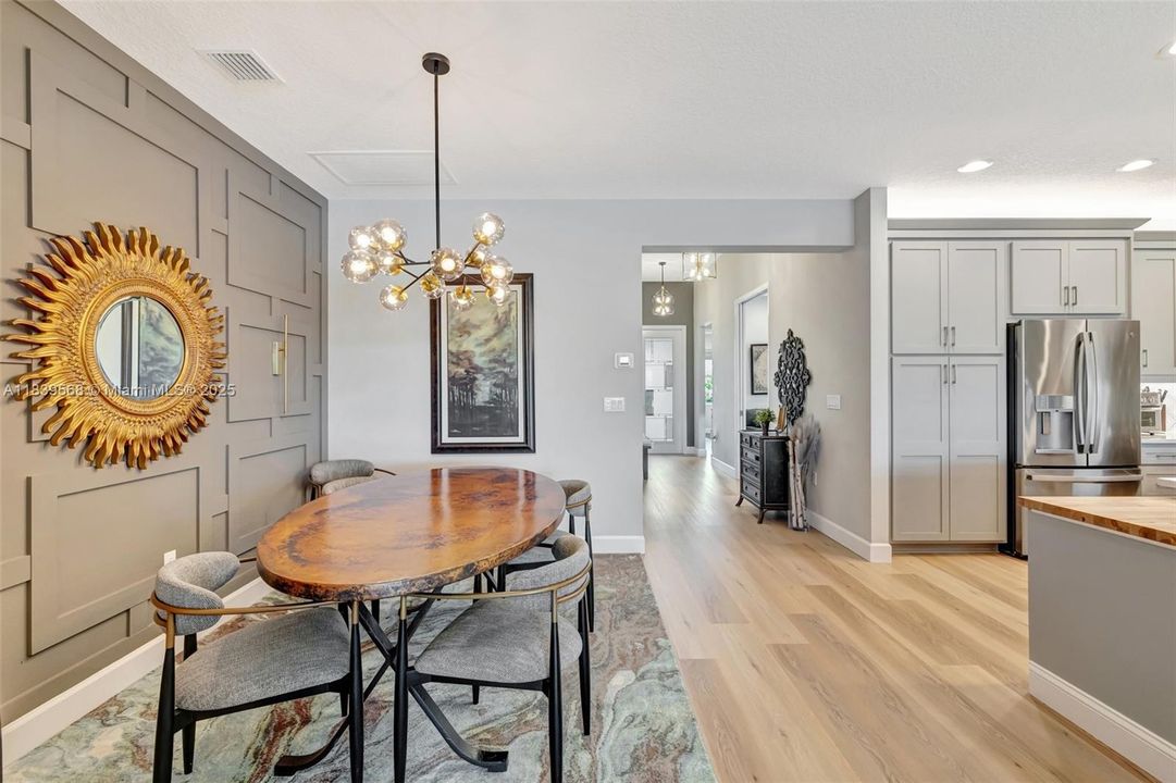 Vendido Recientemente: $550,000 (3 camas, 2 baños, 1750 Pies cuadrados)