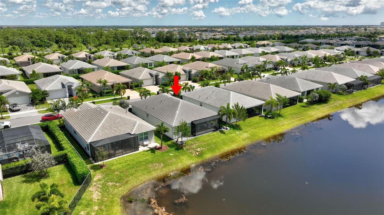 Vendido Recientemente: $550,000 (3 camas, 2 baños, 1750 Pies cuadrados)