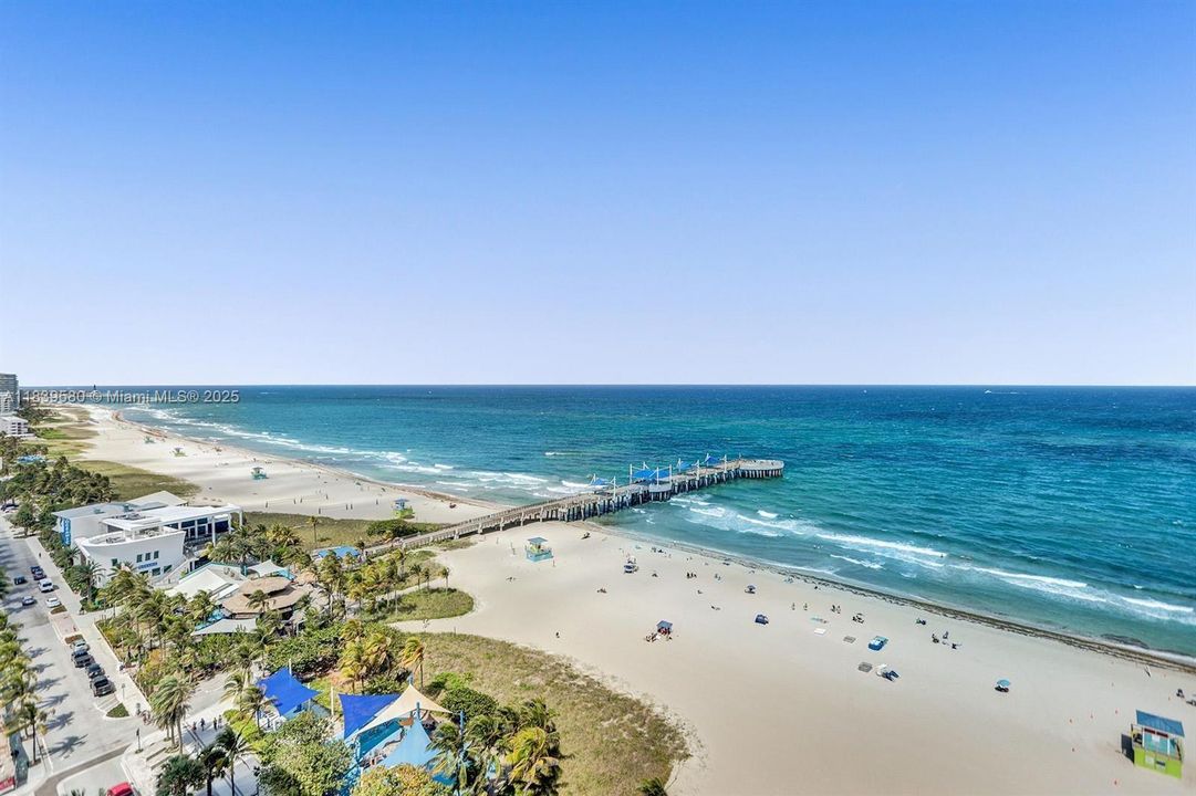 Vendido Recientemente: $879,000 (3 camas, 2 baños, 1600 Pies cuadrados)