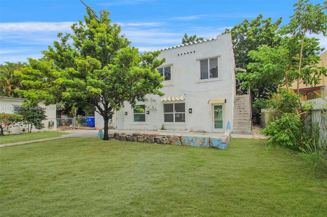 Active With Contract: $574,900 (0 beds, 0 baths, 2148 Square Feet)