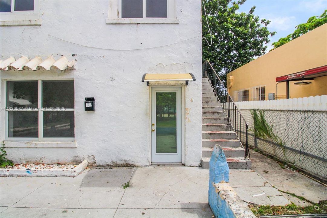 Active With Contract: $574,900 (0 beds, 0 baths, 2148 Square Feet)